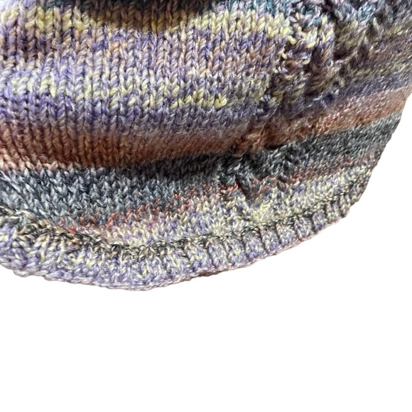 Handmade Chunky Knit Sweater - Beautifully constructed - Pinks, Blues and Purple - Picture 5 of 11
